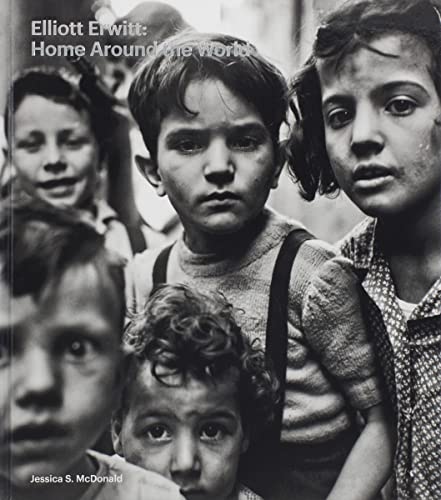 Elliott Erwitt - Home Around the World